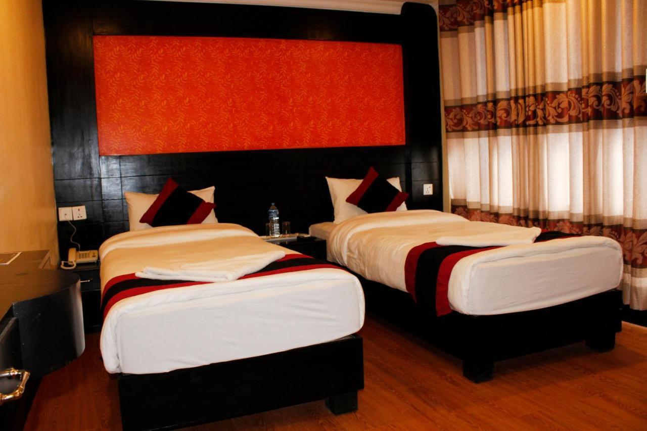 Kathmandu Regency Hotel Exterior foto