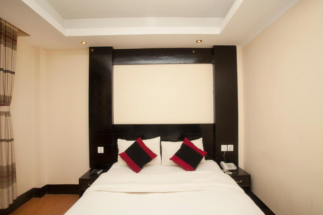 Kathmandu Regency Hotel Exterior foto